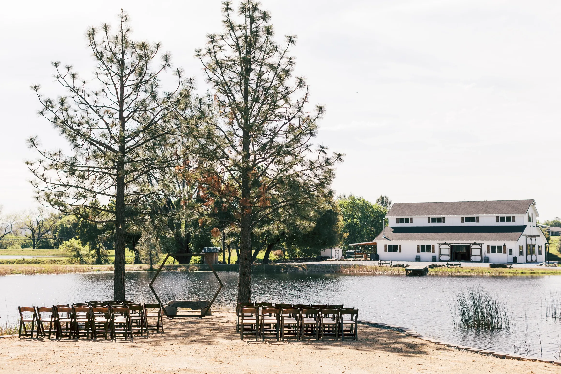 Powell Ponds The White Barn | Wedding Event in Placerville